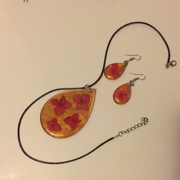 Orange Flower Black Cord and Silver Clasp Set - Picture 1 of 12